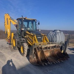 foto backhoe loader Komatsu WB97 R