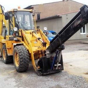 foto backohe-loader multi! crane blade Komatsu Fai WB98A