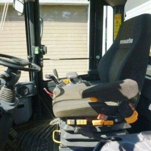 foto Komatsu 320