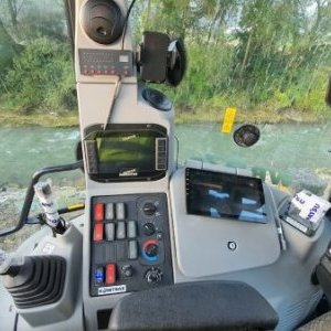 foto Komatsu WB97 SCALE+ crusher bucket backhoe loader 5buckets