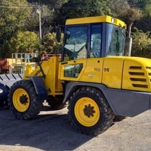 foto 6.5t loader Komatsu WA95